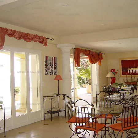 Villa 6 Avec Piscine Chauffee - Fr-1-100-252 *